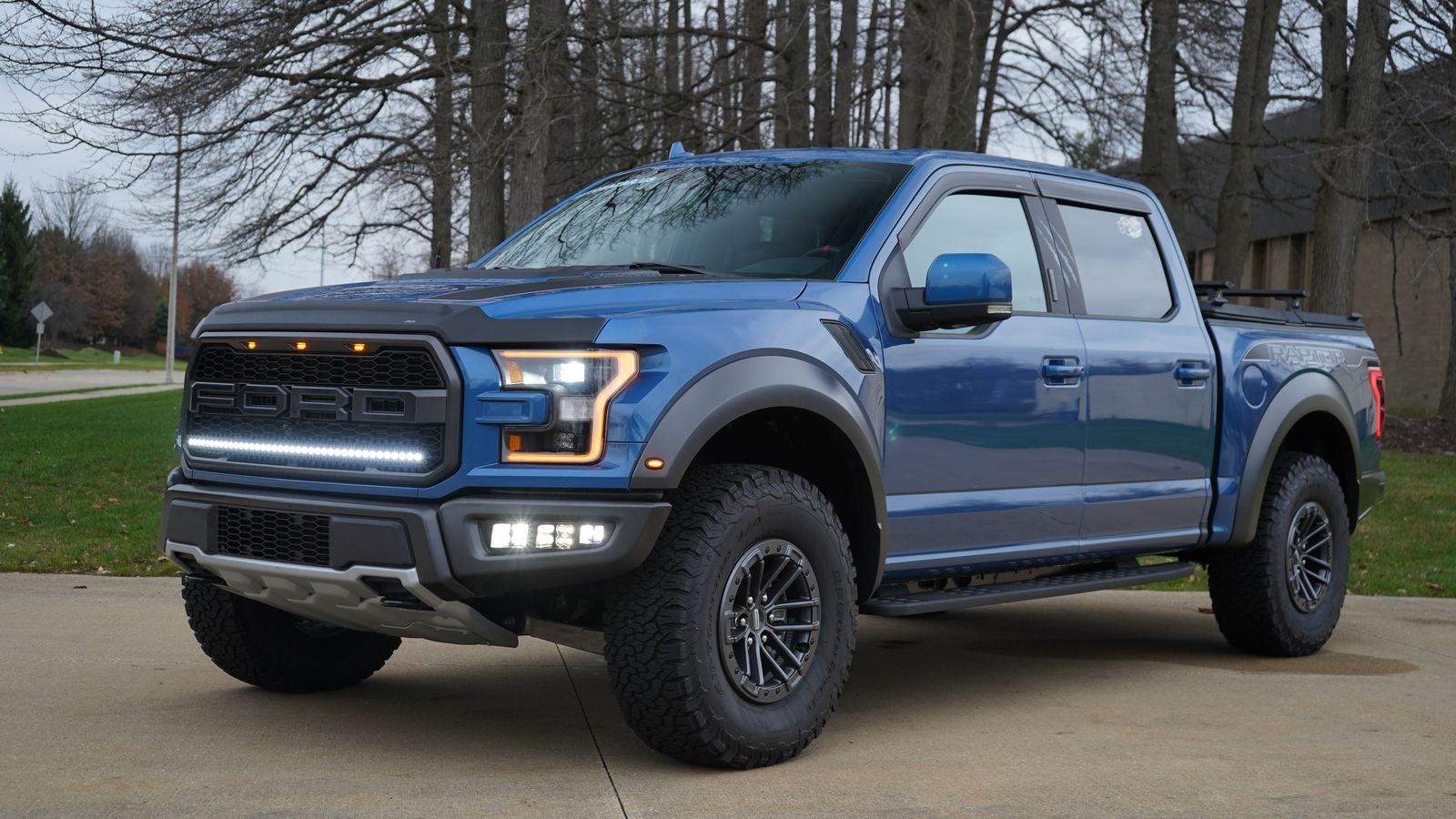 Ford F-150 Raptor #27